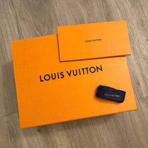 Large LOUIS VUITTON Goods Box 14.10x11x5.75 inches+Long Ribbon + Receipt Holder